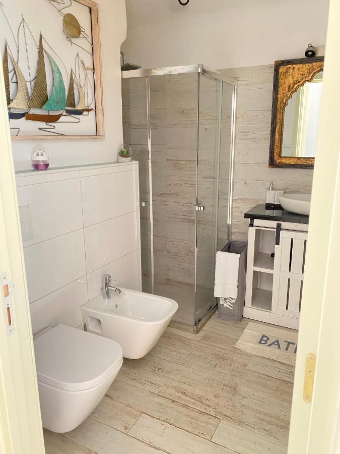 Villa Luci Praia Do Carvoeiro 拉戈阿 外观 照片